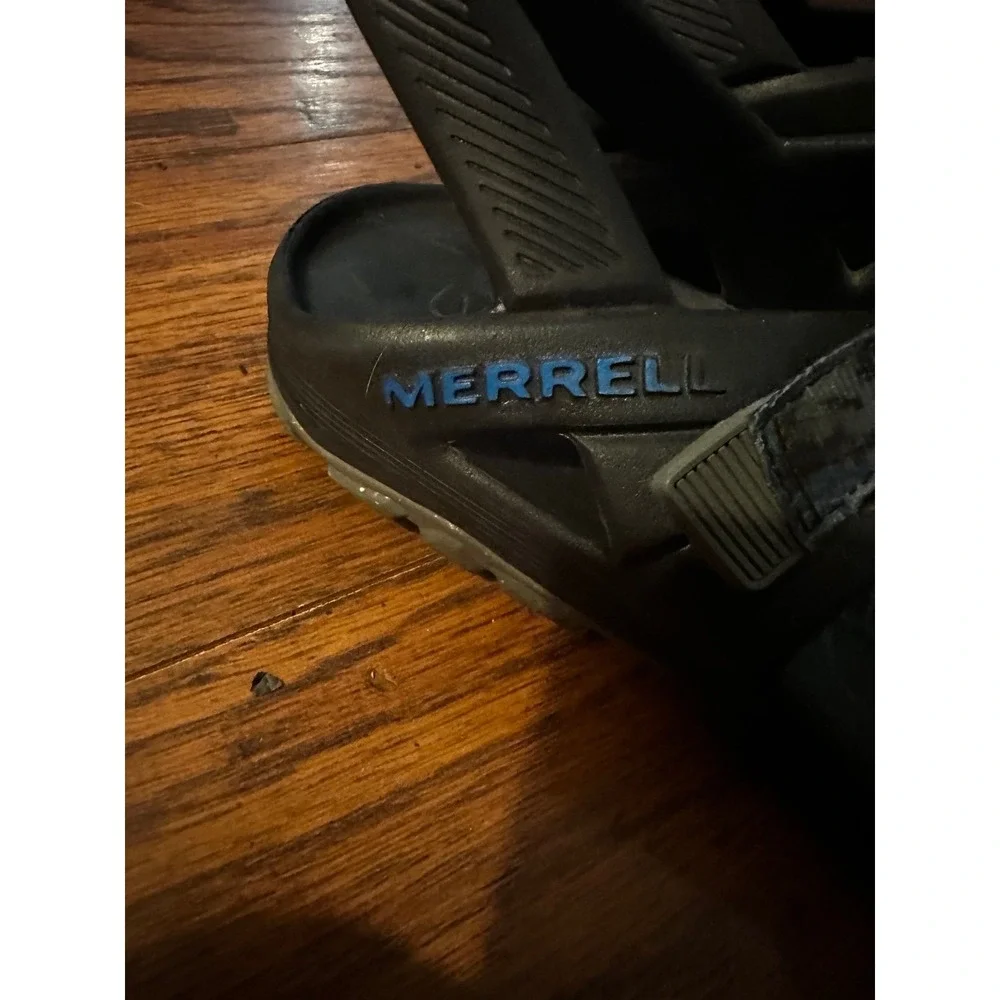Men's Merrell sandals size 7
